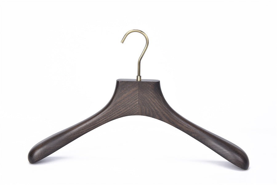 Luxury wooden hanger coat hanger customize logo fashion brands men and women